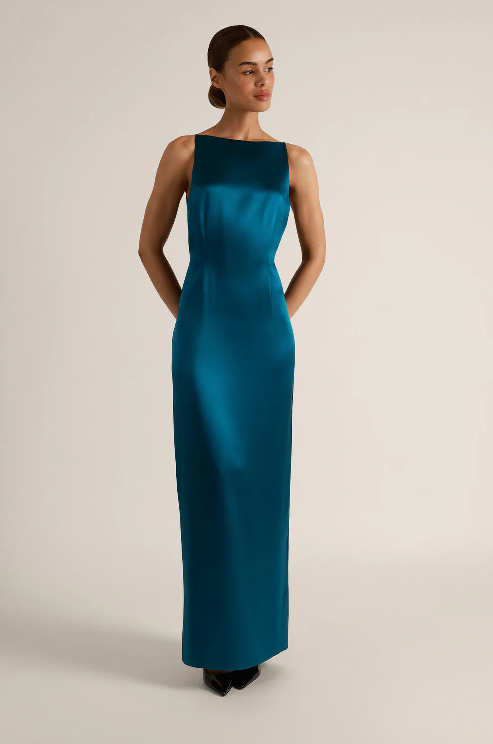 Soie V-Back Slip Gown in Silk – Kiki de Montparnasse | Provocateur by Lux & Motion