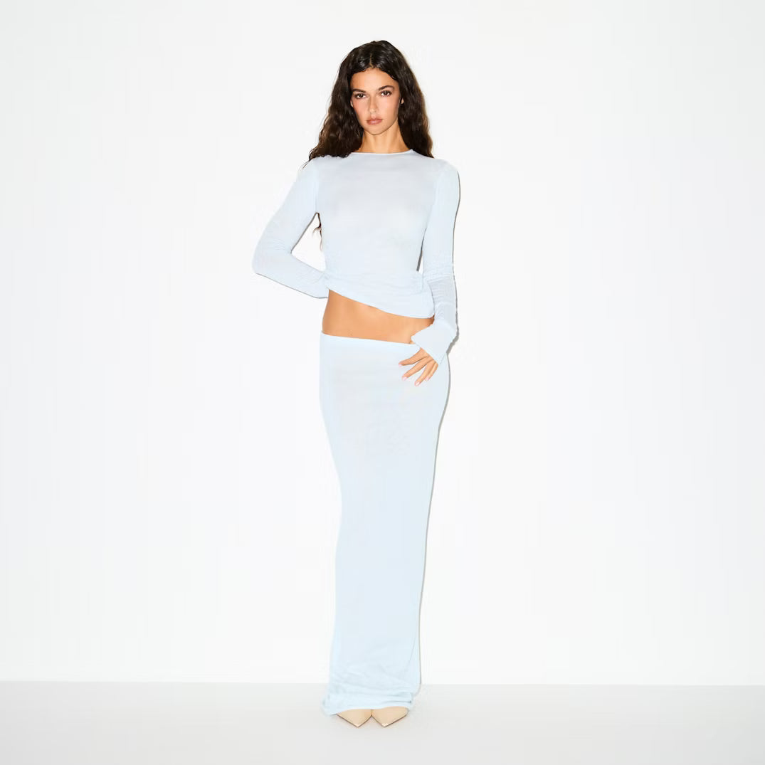 Lightweight long sleeve top in Grade A cashmere, crew neckline, rolled edge, semi-sheer luxury for women